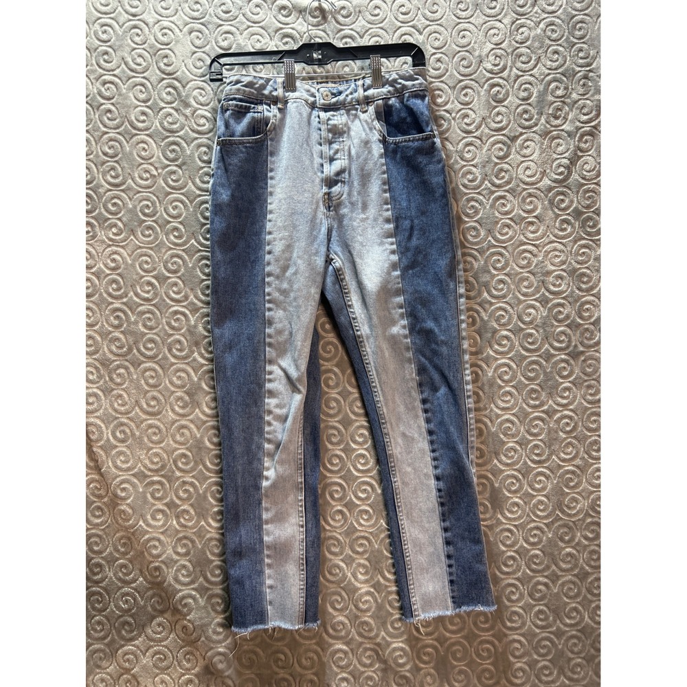 PacSun Mom Jean Two Tone Blue Denim‎ Frayed Hem Size 27